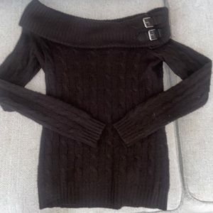 Ralph Lauren Black Label 100% Cashmere Boatneck sweater with Leather buckles.